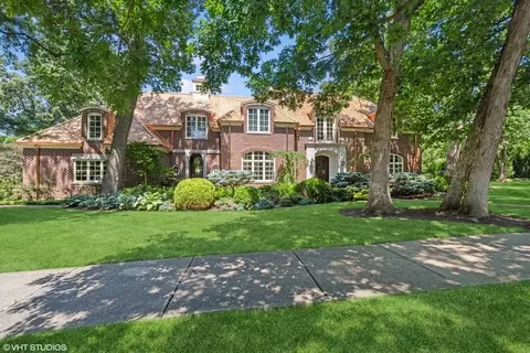 50 S Sheridan Rd, Lake Forest, IL 60045