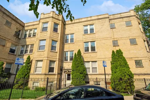 4856 N Sacramento Ave #1, Chicago, IL 60625