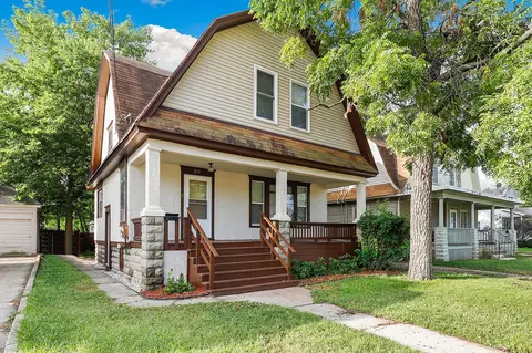 212 4th Ave, Joliet, IL 60433