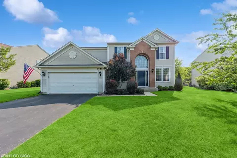 36557 N Yew Tree Dr, Lake Villa, IL 60046