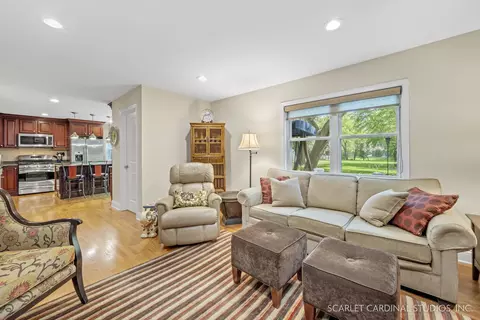 26 W131 Tomahawk Dr, Wheaton, IL 60189 photo 8