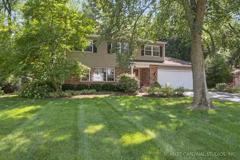 26 W131 Tomahawk Dr, Wheaton, IL 60189 photo 1