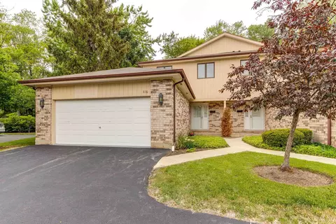 876 Poplar Ln, Deerfield, IL 60015