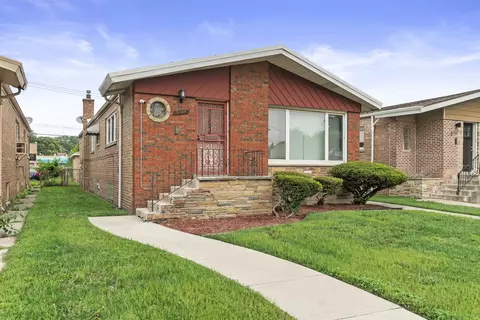 Exterior - 1732 E 87th Pl, Chicago, IL 60617 photo 3 of 5