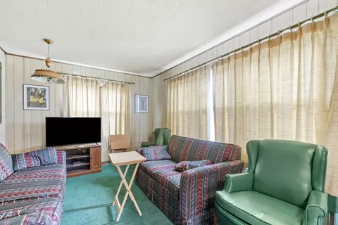 Living - 1732 E 87th Pl, Chicago, IL 60617 photo 4 of 4