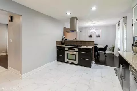 417 Wilson Ln, Addison, IL 60101 photo 11