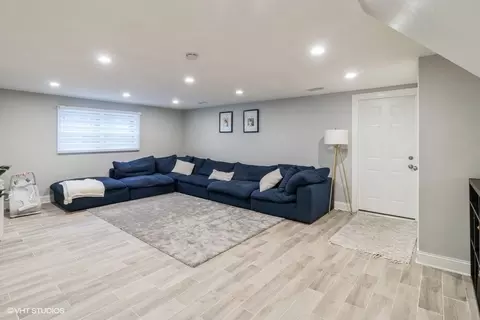 417 Wilson Ln, Addison, IL 60101 photo 23