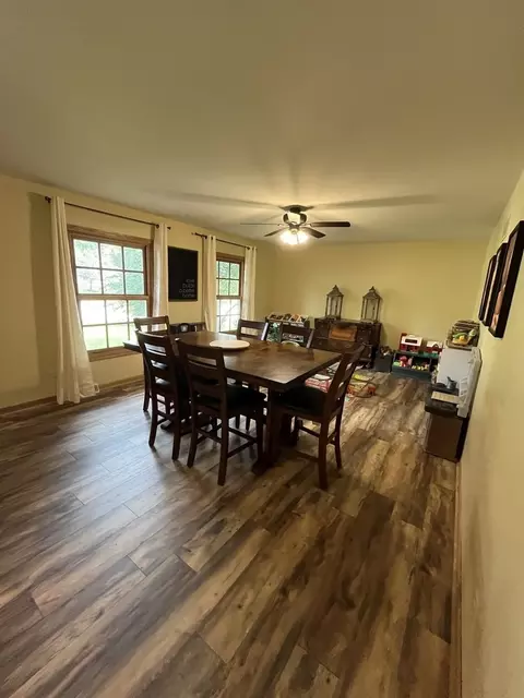 602 Briar Ln, Morris, IL 60450 photo 5