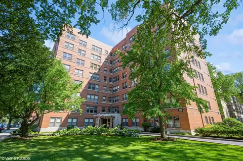 1585 Ridge Ave #610, Evanston, IL 60201