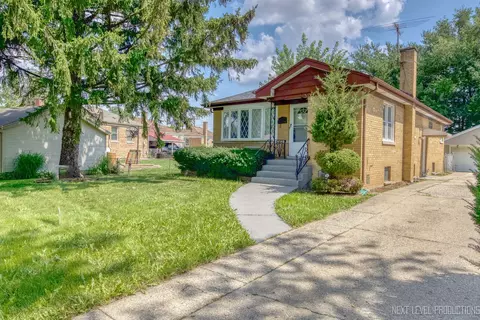 415 Clayton Rd, Hillside, IL 60162
