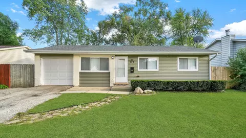 119 E Montana Ave, Glendale Heights, IL 60139