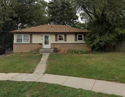 111 N Rose Ave, Addison, IL 60101