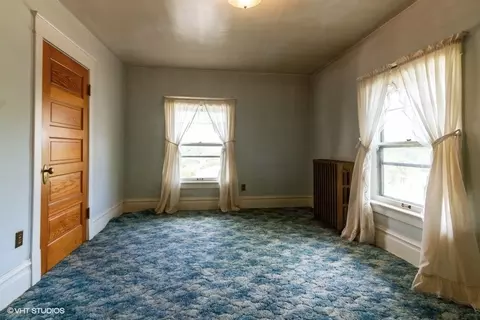 907 N Division St, Harvard, IL 60033 photo 16