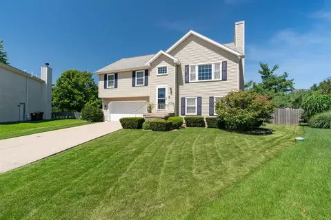 1411 Boyne Ct, Normal, IL 61761 photo 2