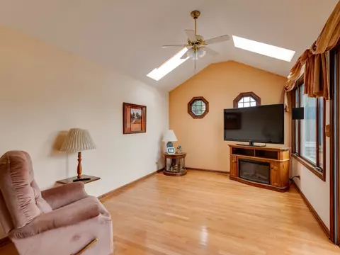 21243 Silktree Cir, Plainfield, IL 60544 photo 6