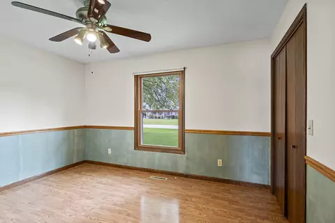 1198 N Hedge Ave, Kankakee, IL 60901 photo 24