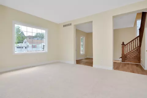 604 E Monroe St, Bloomington, IL 61701 photo 48