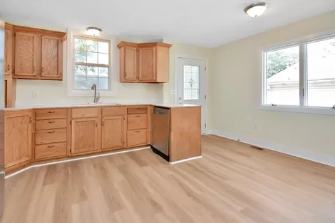 604 E Monroe St, Bloomington, IL 61701 photo 13