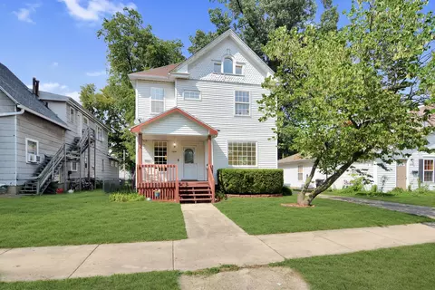 604 E Monroe St, Bloomington, IL 61701