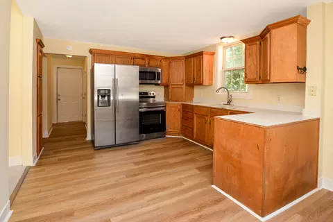 604 E Monroe St, Bloomington, IL 61701 photo 14
