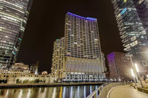333 N Canal St #3402, Chicago, IL 60606