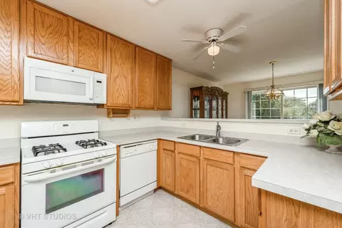 1544 New Haven Dr #1544, Cary, IL 60013 photo 15