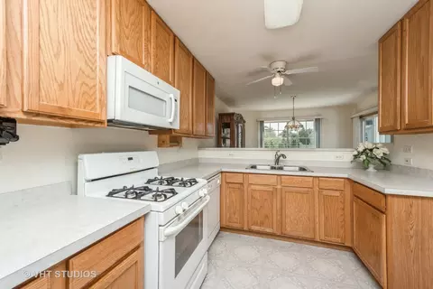 1544 New Haven Dr #1544, Cary, IL 60013 photo 16