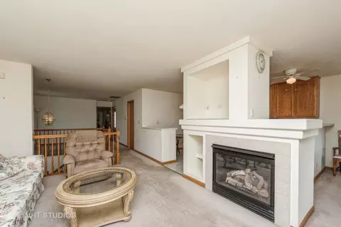 1544 New Haven Dr #1544, Cary, IL 60013 photo 11