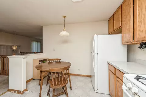 1544 New Haven Dr #1544, Cary, IL 60013 photo 17