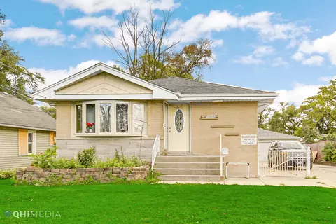 10309 W Lyndale Ave, Melrose Park, IL 60164