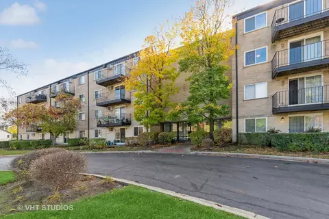 2515 E Olive St #4A, Arlington Heights, IL 60004