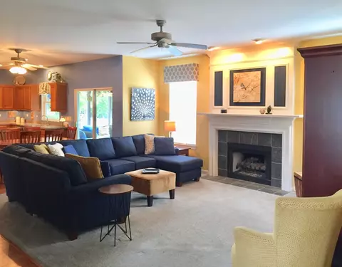 11840 Presley Cir, Plainfield, IL 60585 photo 3