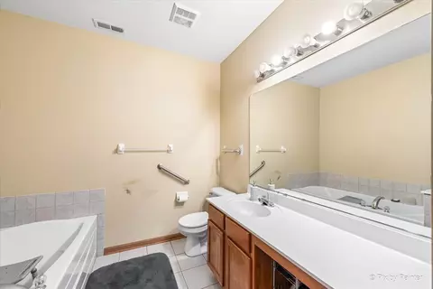 2620 Loren Ln, Algonquin, IL 60102 photo 20