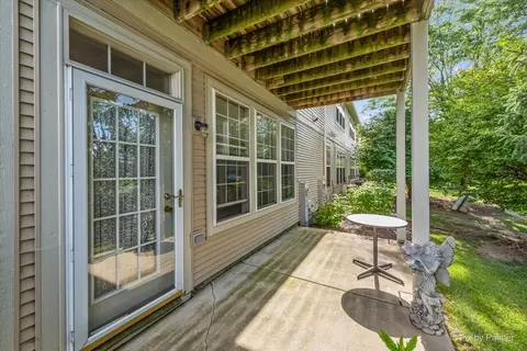 2620 Loren Ln, Algonquin, IL 60102 photo 5