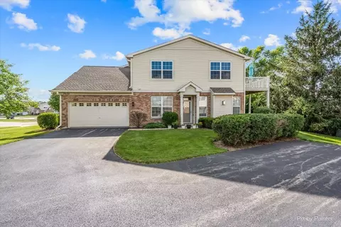 2620 Loren Ln, Algonquin, IL 60102