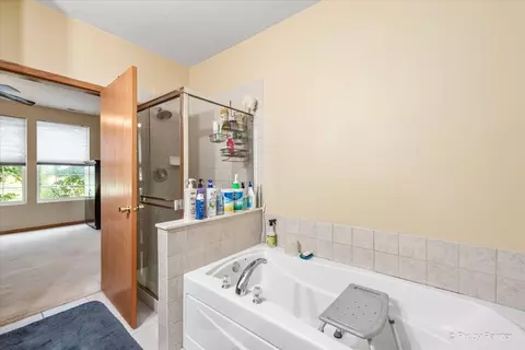 2620 Loren Ln, Algonquin, IL 60102 photo 21