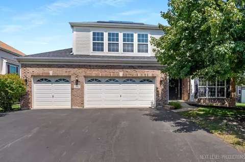 1918 Norwich Ln, Bolingbrook, IL 60490