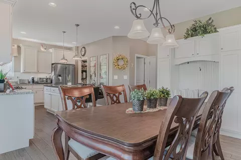 3318 Christopher Ln, Johnsburg, IL 60051 photo 13