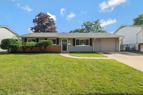 1530 Cypress Ave, Hanover Park, IL 60133