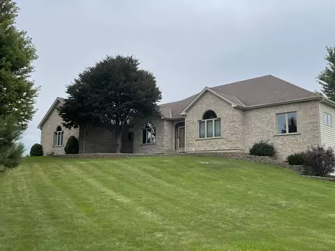 6819 Paulson Dr, Marengo, IL 60152
