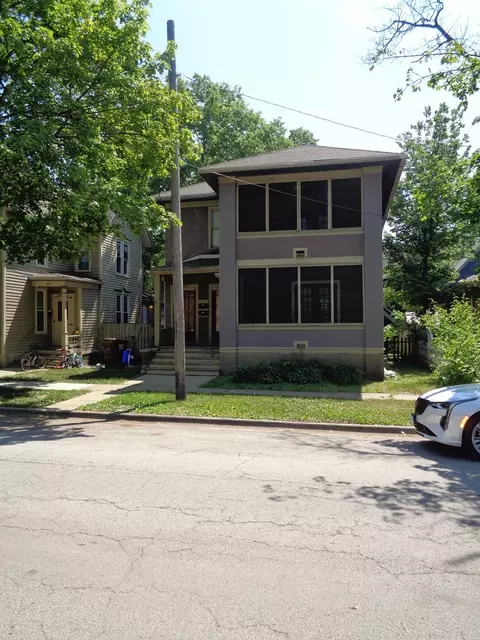 407-409 Grove St, Rockford, IL 61104