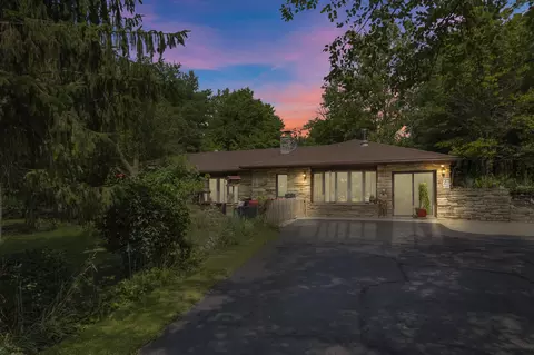 6768 E Rockton Rd, Roscoe, IL 61073 photo 1