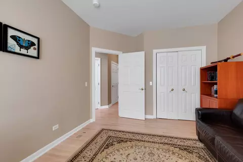 2304 Johnsburg Ct, Naperville, IL 60564 photo 11