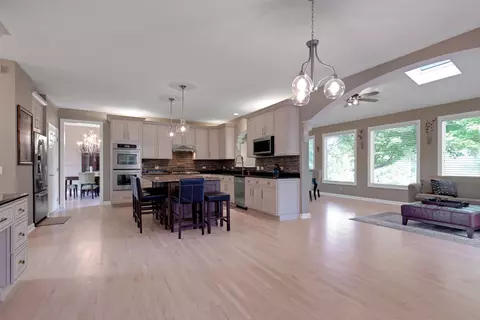 2304 Johnsburg Ct, Naperville, IL 60564 photo 25