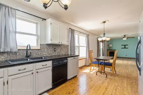 3313 Walnut Ln, Mchenry, IL 60051 photo 8