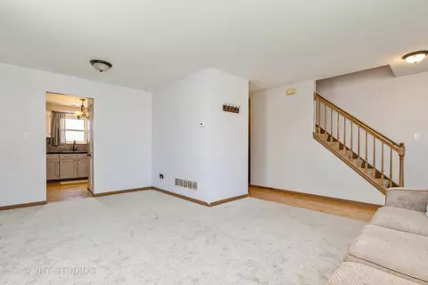 3313 Walnut Ln, Mchenry, IL 60051 photo 3