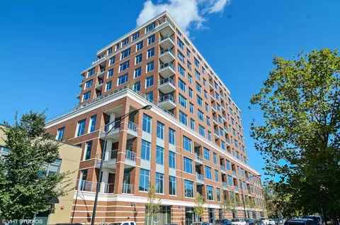 540 W Webster Ave #214, Chicago, IL 60614