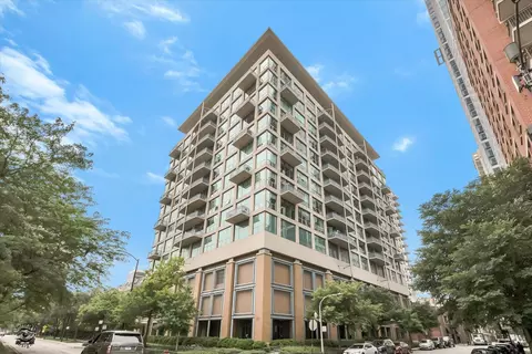 125 E 13th St #506, Chicago, IL 60605