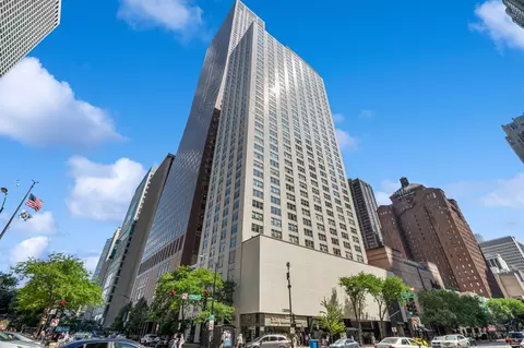 777 N Michigan Ave #1606, Chicago, IL 60611