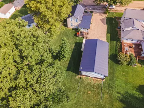 205 E Pearl St, Danvers, IL 61732 photo 38